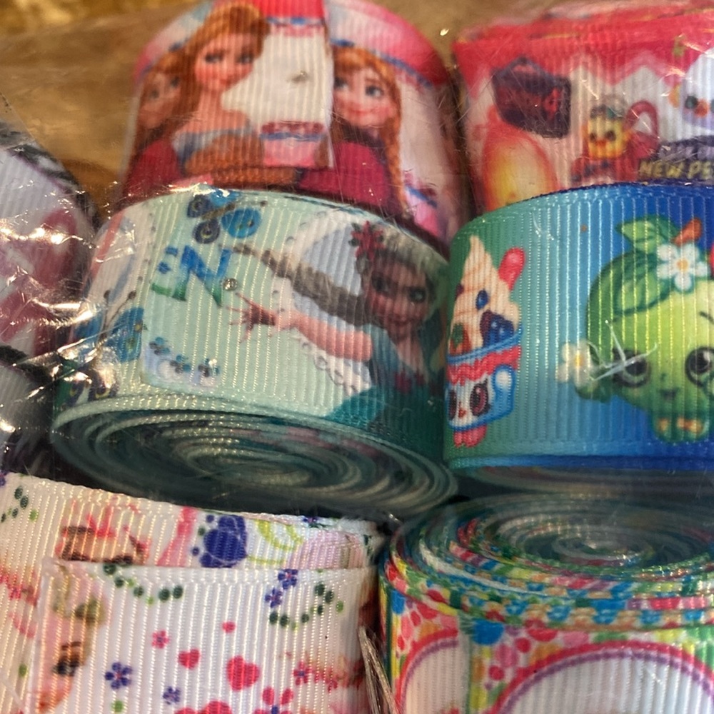 Rolls of RIBBON! - Picture 5 of 8